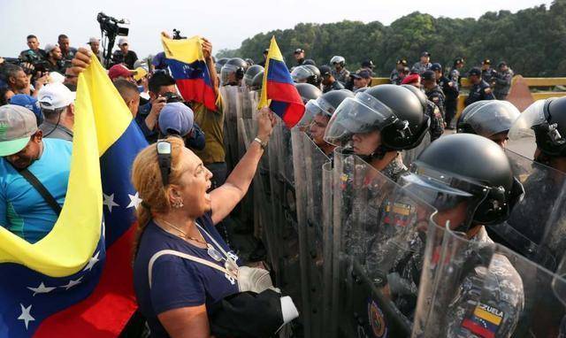 美或对委内瑞拉动武美国可能对委内瑞拉采取军事行动的深层原因与影响分析